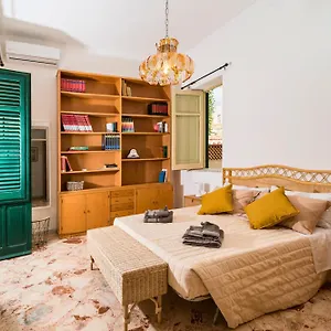 - - Sferracavallo Sul Mare Appartamento